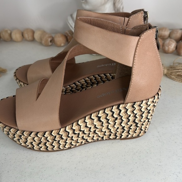 Antelope Grayson Kat Wedge Sandals - Leather Size 38/7 - Picture 6 of 12